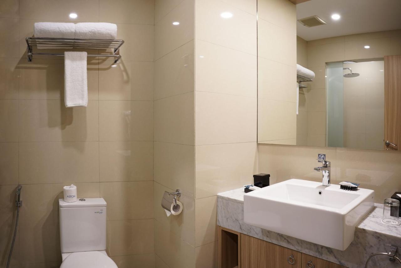 ג'קרטה Aston Kemayoran City Hotel מראה חיצוני תמונה